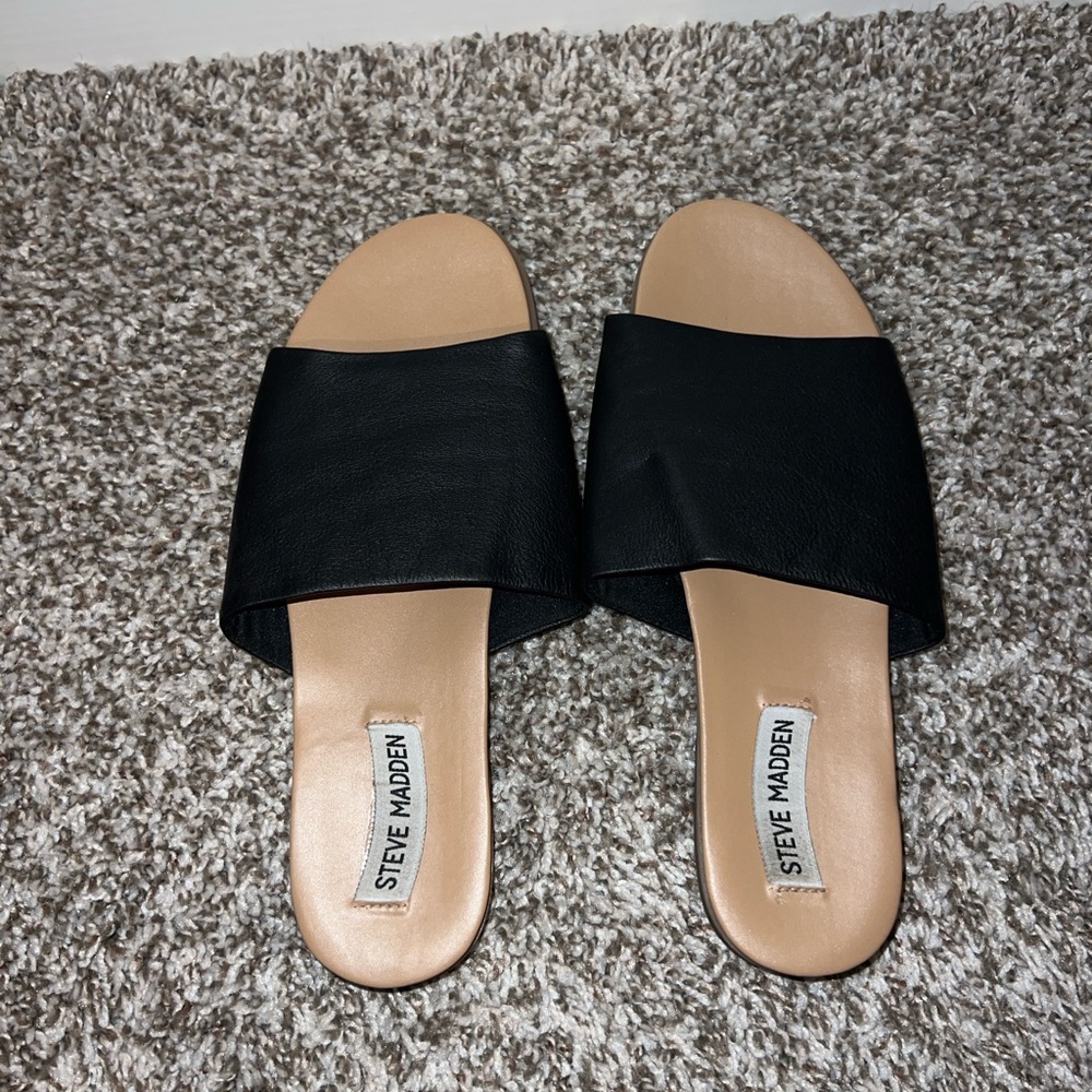 Steve Madden Black Leather Slide Sandals